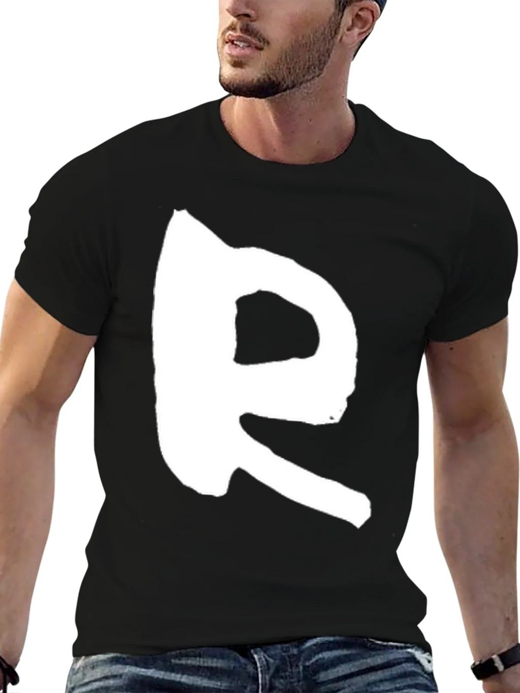 Bold R Graphic Print Black T-Shirt
