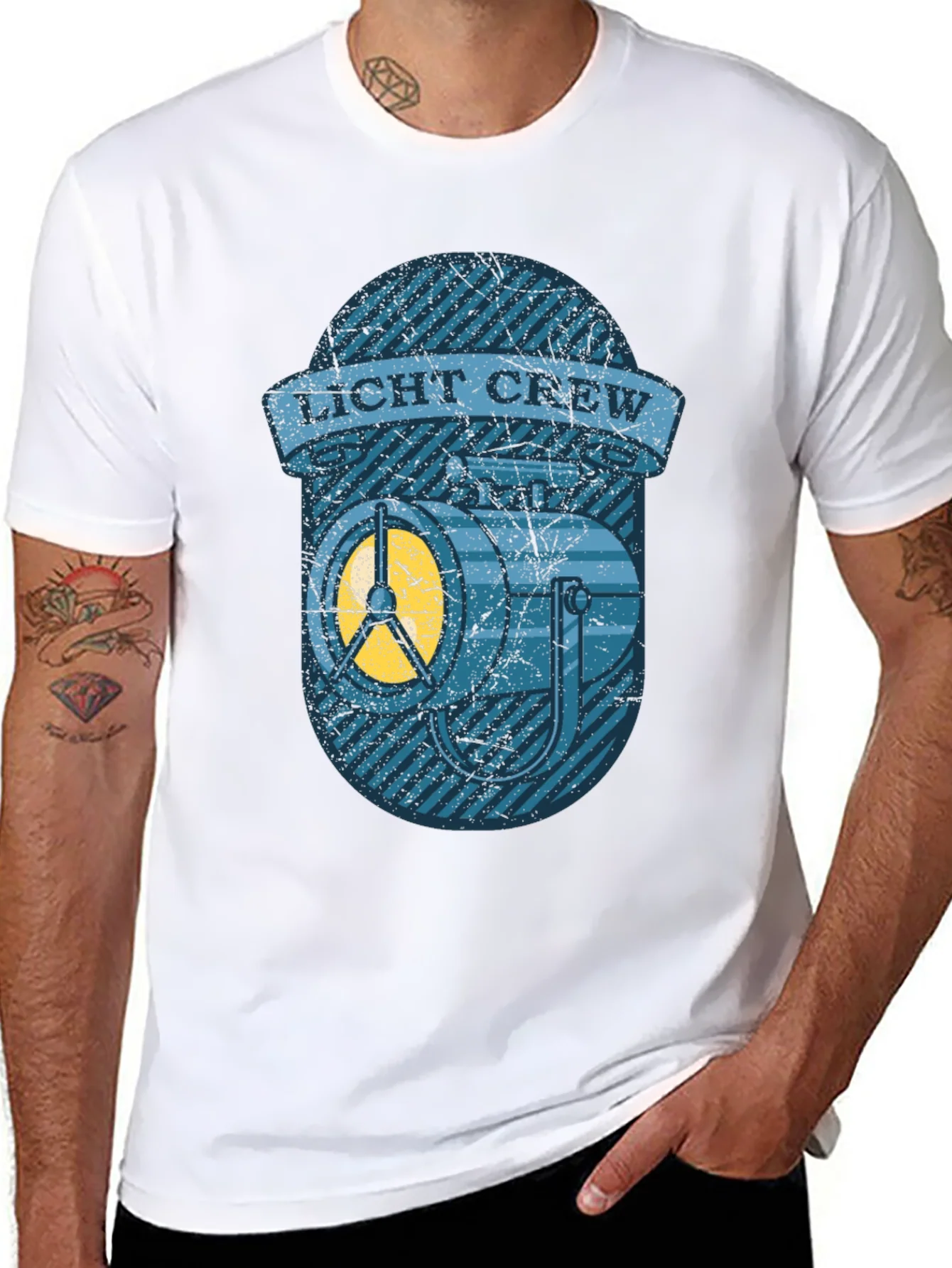 Licht Crew T-Shirt - Vintage Spotlight Design