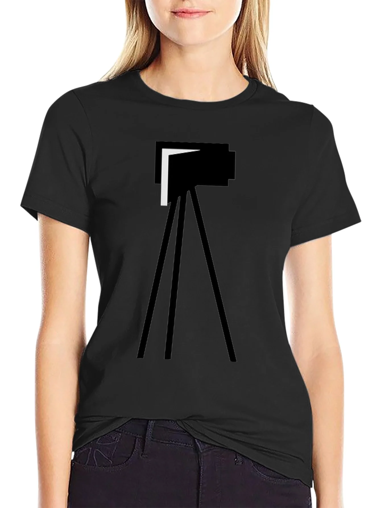 Minimalist Camera Graphic Tee - Black