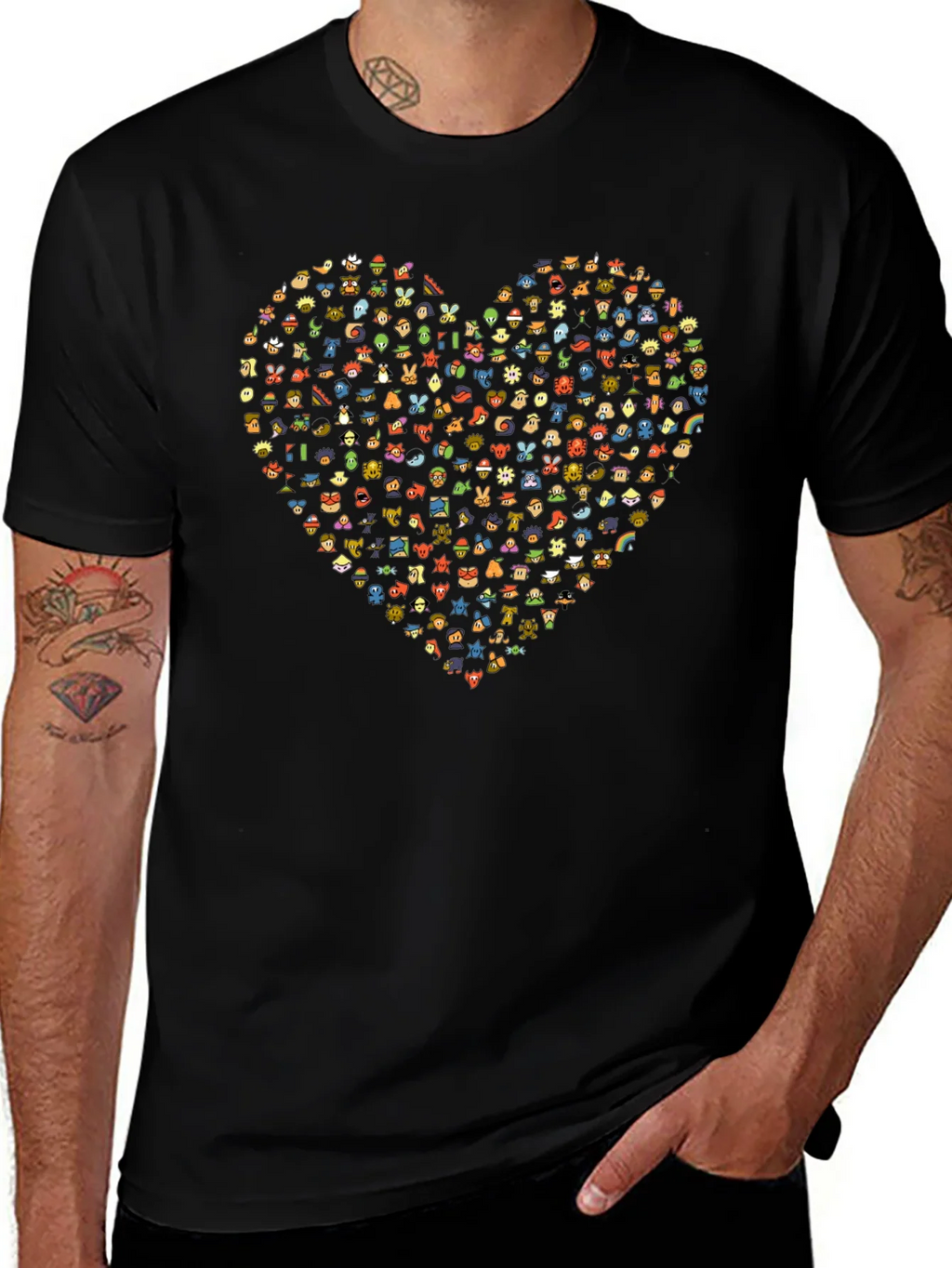 Heart Emoji Graphic Black T-Shirt