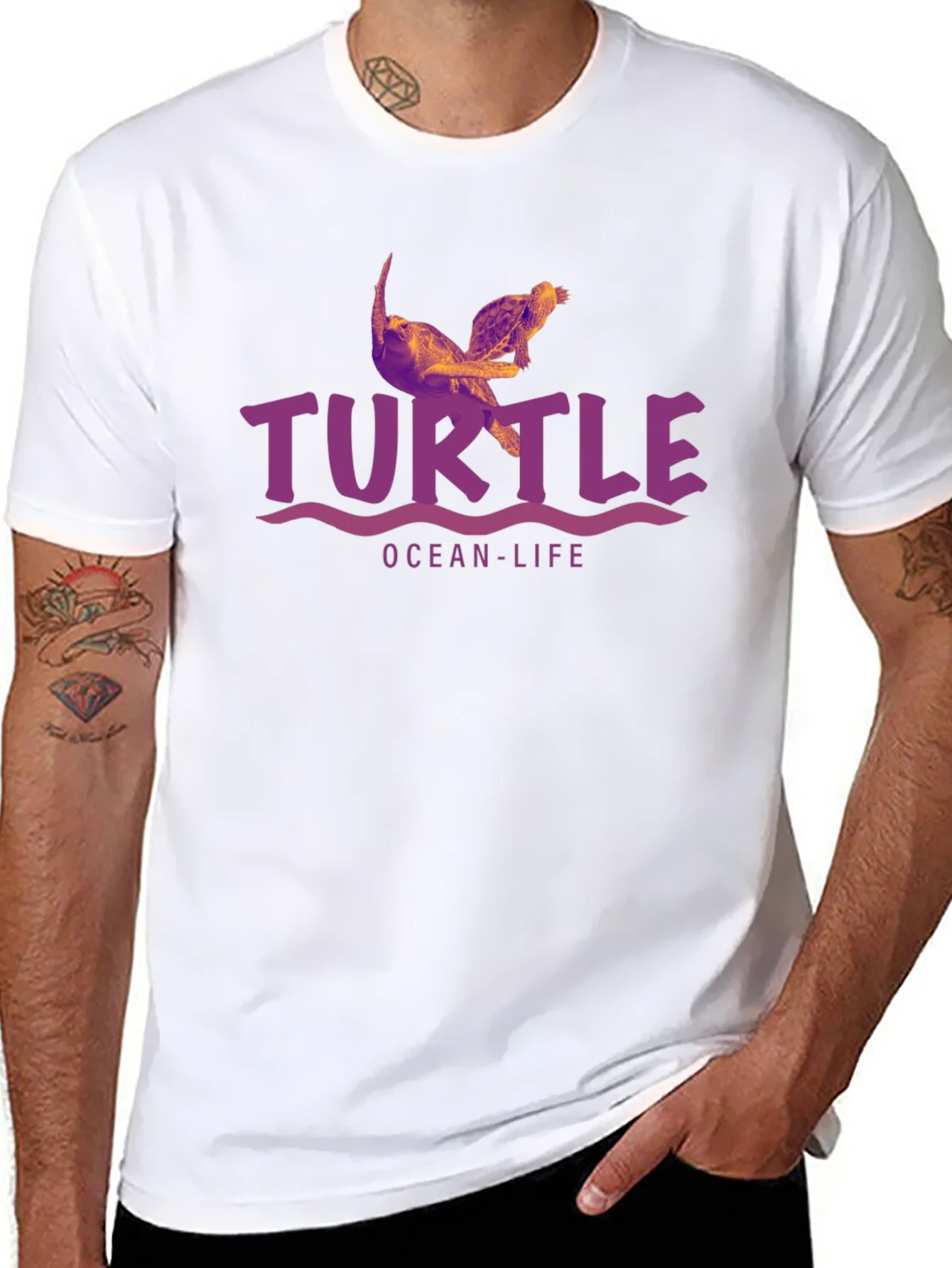 Ocean-Life Turtle Graphic Tee - Stylish and Comfortable