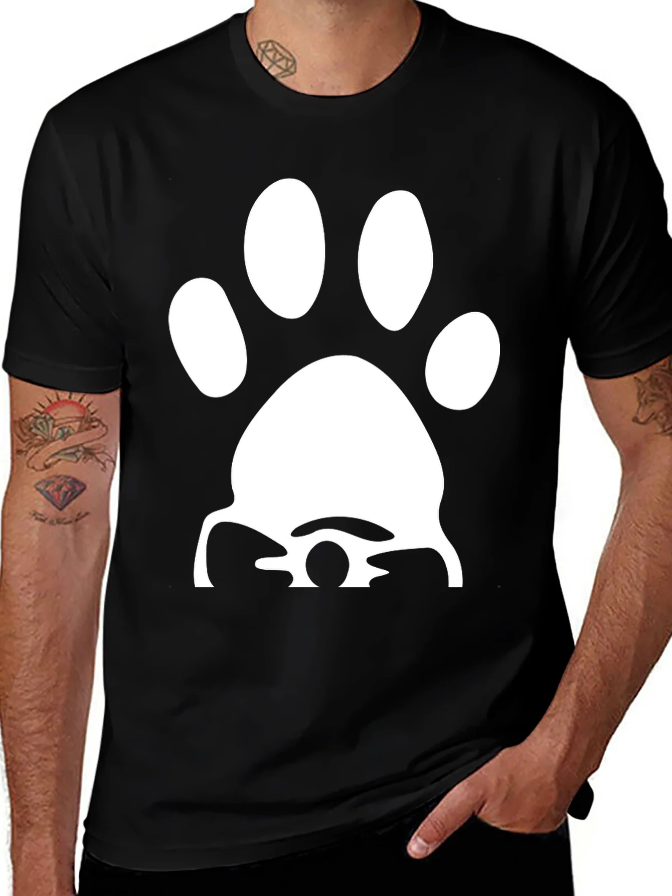 Paw Print Graphic Tee - Casual Black T-Shirt