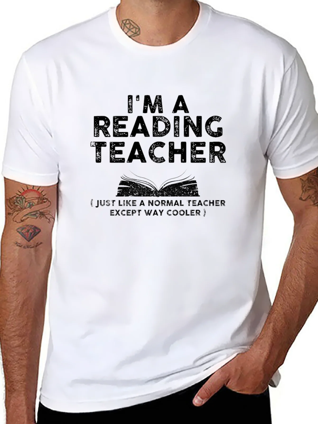 Im a Reading Teacher Graphic Tee