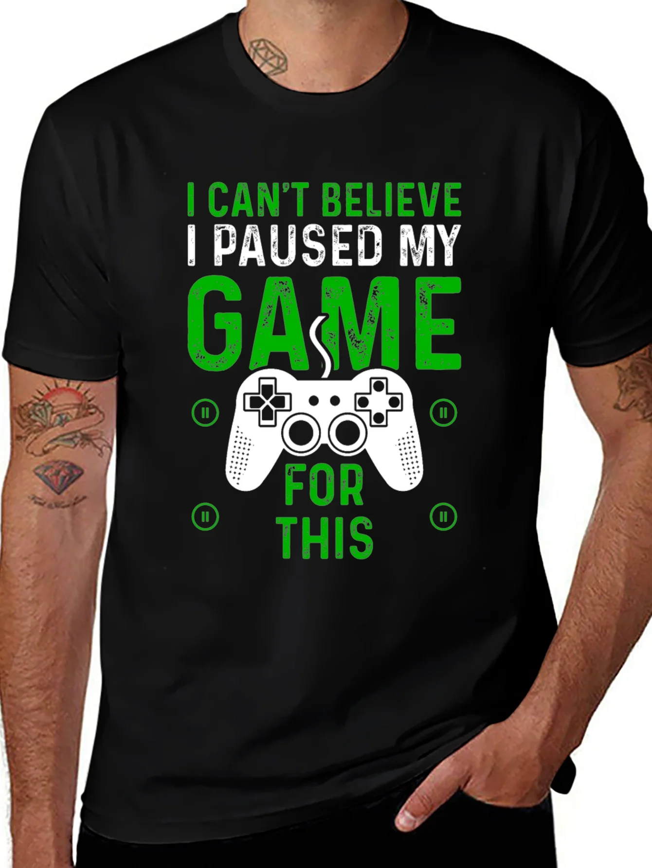 Gamer T-Shirt - I Paused My Game For This - Graphic Tee