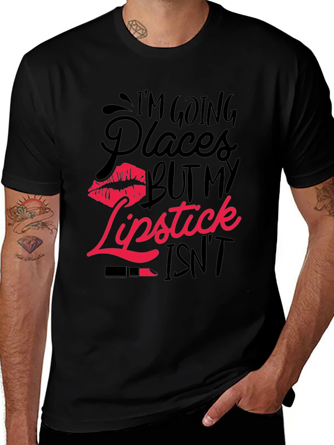 Im Going Places T-Shirt with Lipstick Graphic